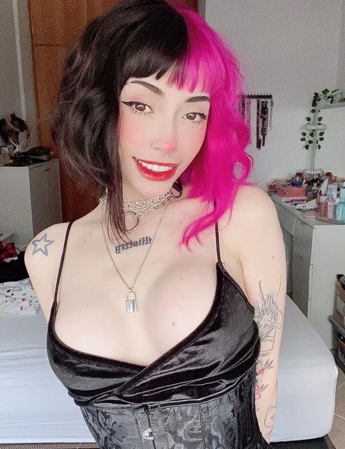 Kyure Onlyfans Pack #1069