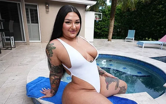 [AssParade] Roxanne Roselle (Poolside Booty)