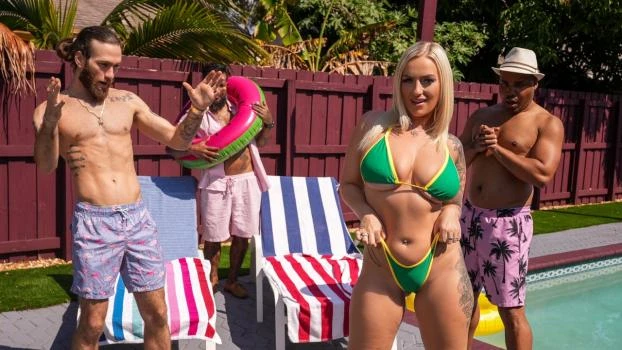 DadsLovePorn – Elana Bunnz Crashes The Party