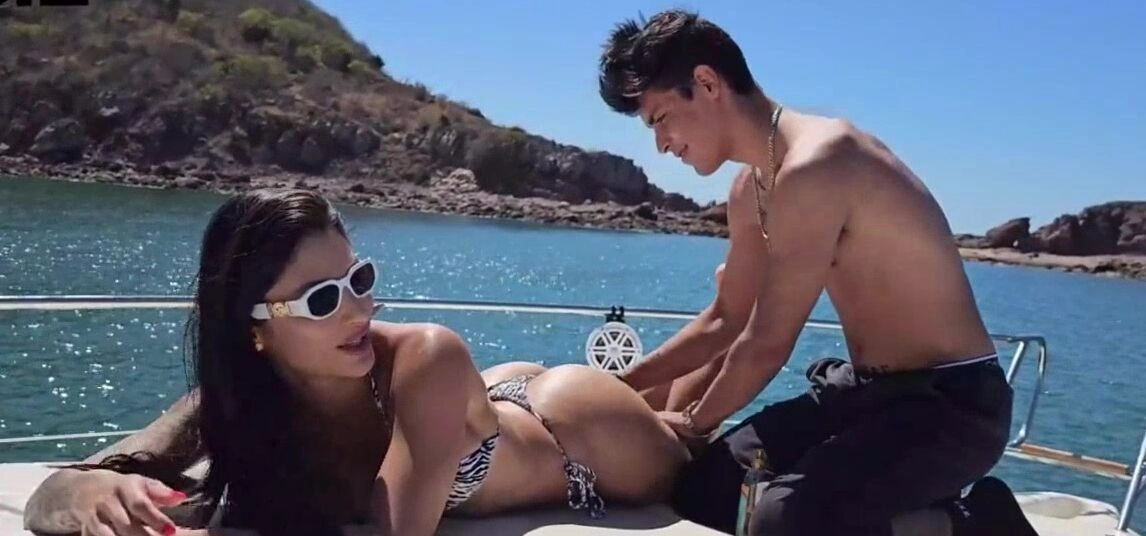 fucking my boyfriend outdoors on a yacht salome gil