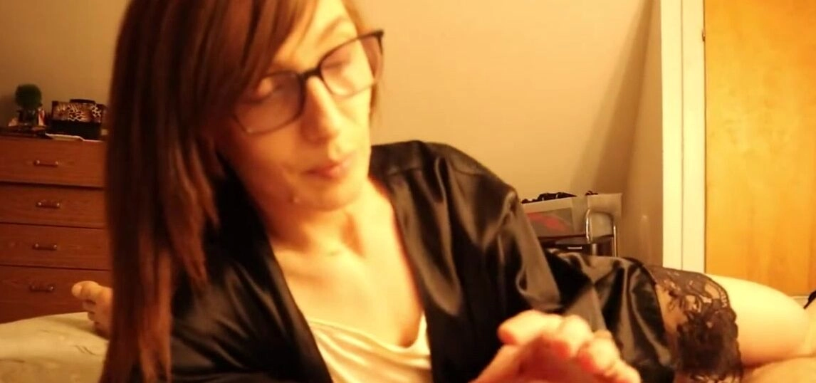 I play a game with my Stepmom - Win $500 or Give BJ