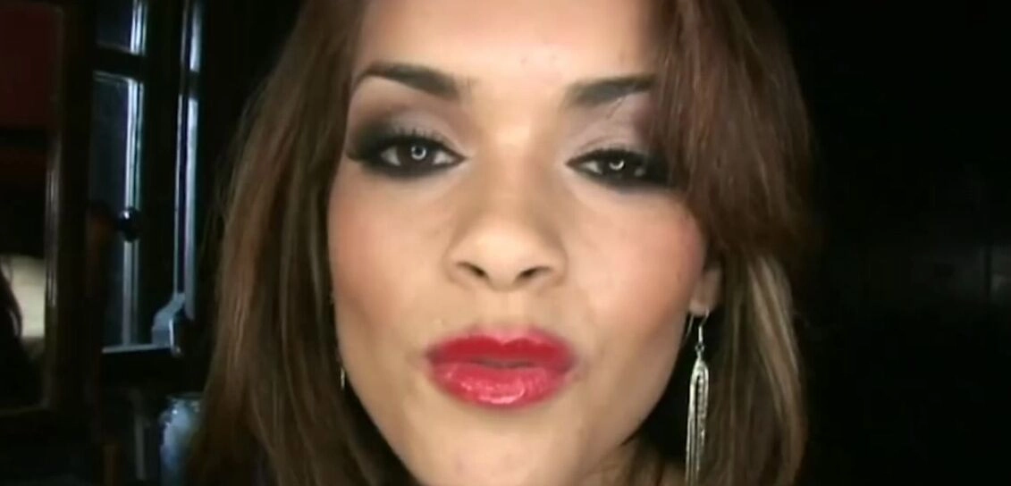 Tempting cutie fucks a monster dong